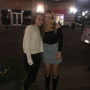 Meet your Posher, Gia